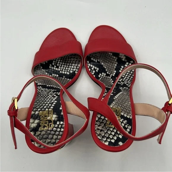 Cavalli Class by Robert Cavalli Leather Red
Block Heel size 39 Italian 9 US - Picture 7 of 9